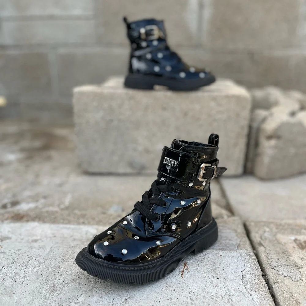 👢DNKY👢DKNY Combat Boots Ava Dila Moto Side Zipper Crystal Boot Pre-Owned
